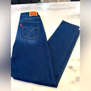 Levi's  High Rise Skinny Jeans Size 30